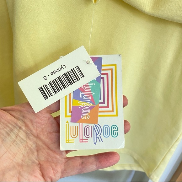 LulaRoe LYNNAE Lemon Yellow Long Sleeve NWT Size SMALL - Picture 4 of 7